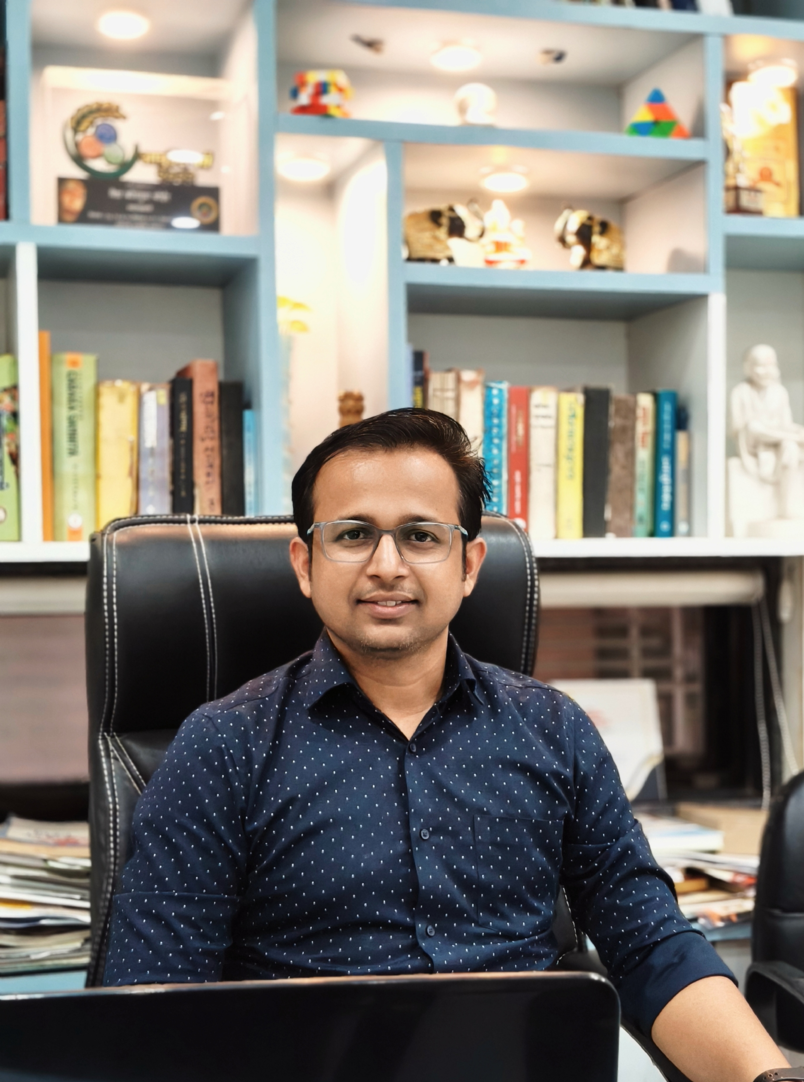 Dr. Kaustubh Bhoir
